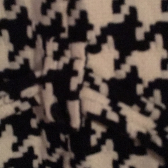 Houndstooth Wool Coat - Picture 6 of 7